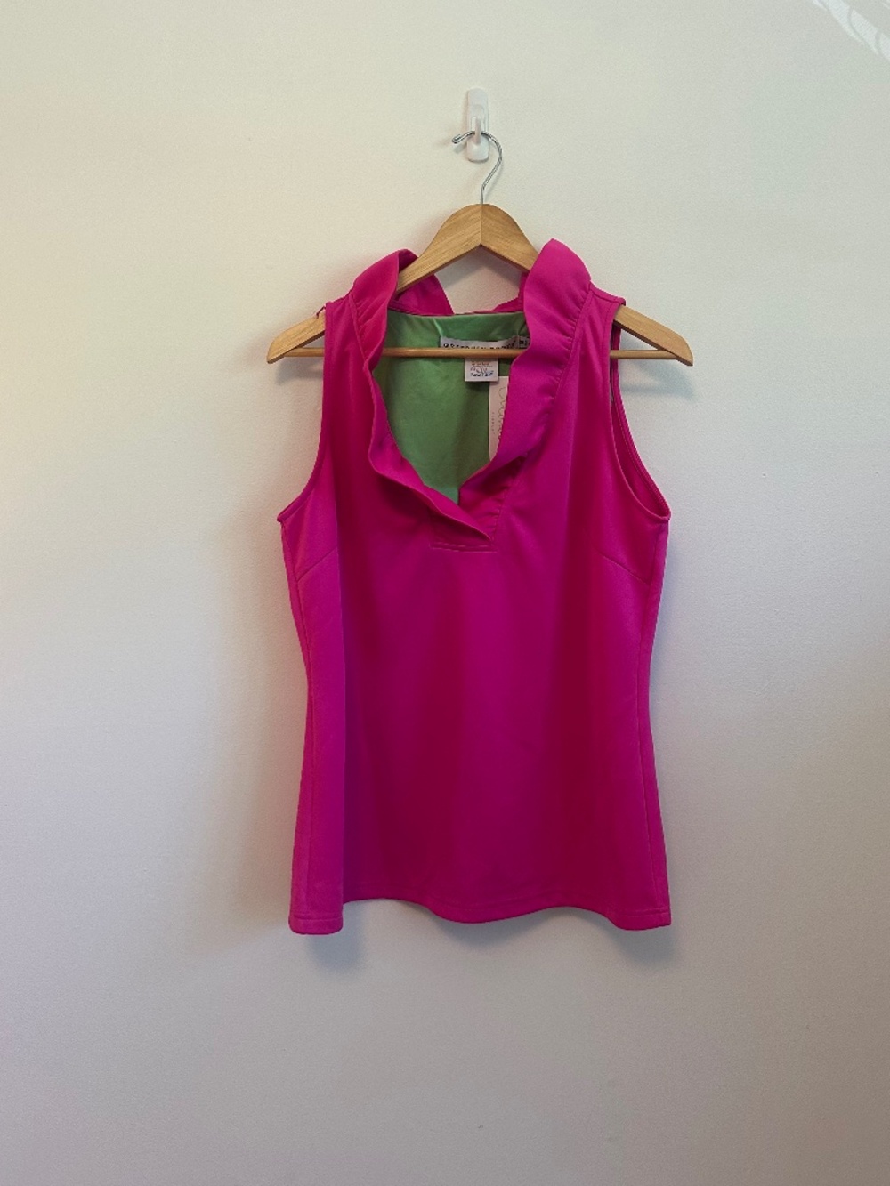 Gretchen Scott Designs Pink Ruffle Neck Sleeveless Blouse | Size Medium